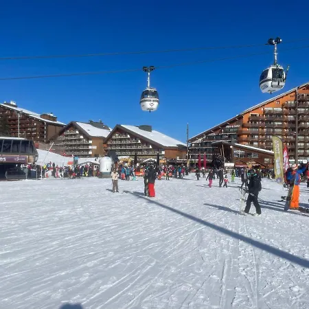 Apartment Studio Cabine Avec Emplacement De Choix A Meribel Mottaret *